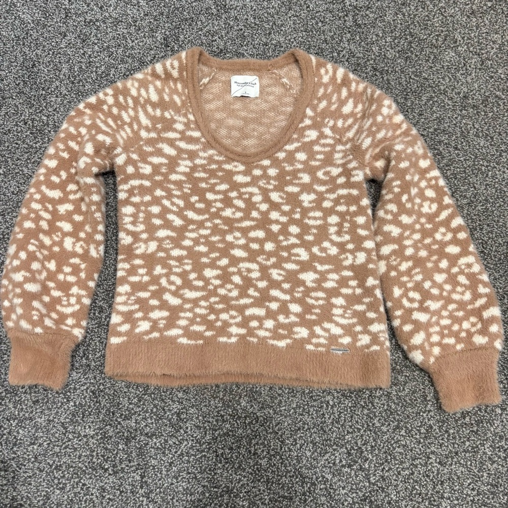 Abercrombie Brown and Cream Women's Sweater